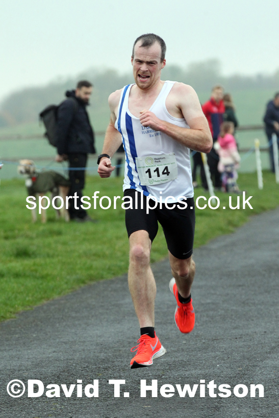 Senior Mens and Womens 2021 Heaton Memorial 10k Road Race, Town Moor, Newcastle. Photo: David T. Hewitson/Sports for All Pics
